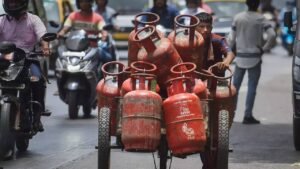 Read more about the article LPG उपभोक्ताओं के लिए जरूरी खबर: 1 जून से लागू हुआ ‘एक घर-एक गैस कनेक्शन’ नियम