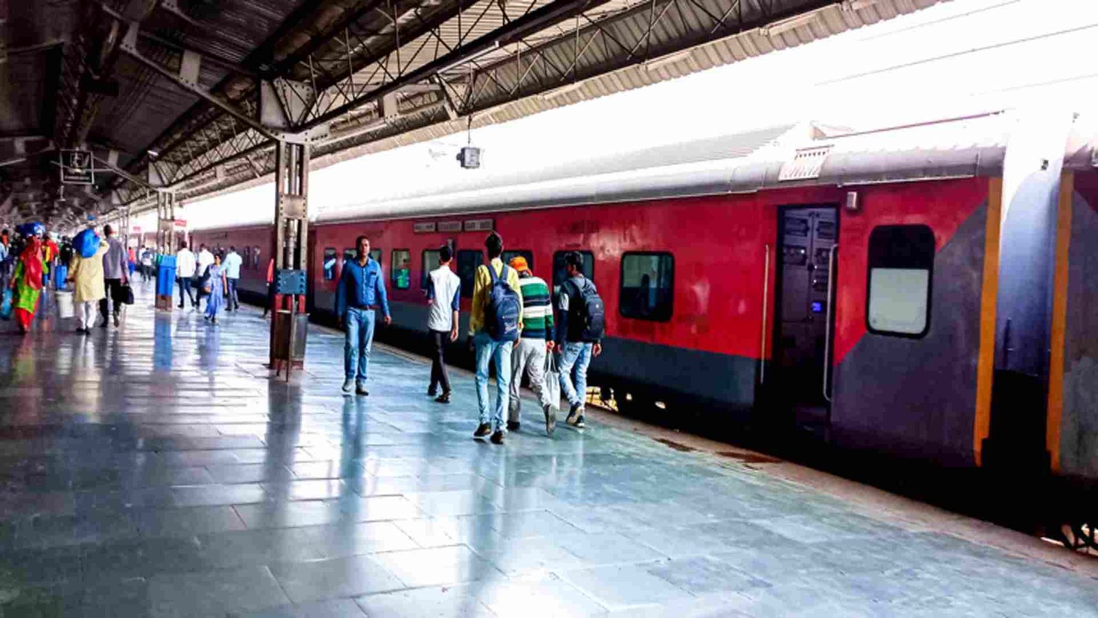 Read more about the article हरियाणा से सोमनाथ दर्शन के लिए चलेगी स्पेशल ट्रेन, बुजुर्गों को मुफ्त यात्रा, भोजन और ठहरने की सुविधा