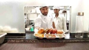 Read more about the article पंचकूला की मशहूर पंचम पूड़ी के दीवाने हुए लोग, 20 साल से बरकरार है स्वाद का जादू
