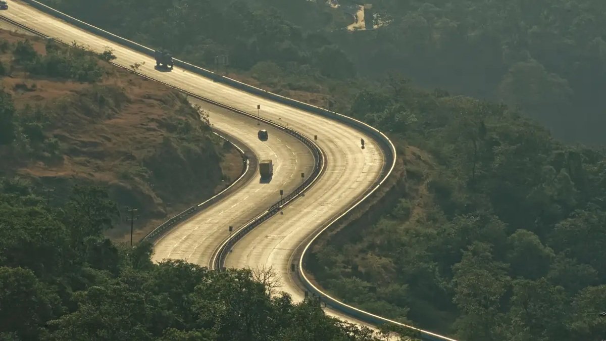 फरीदाबाद को मिलेगी नई रफ्तार, जेवर एयरपोर्ट से जुड़ रहा 31KM ग्रीनफील्ड एक्सप्रेसवे Pune Mumbai
