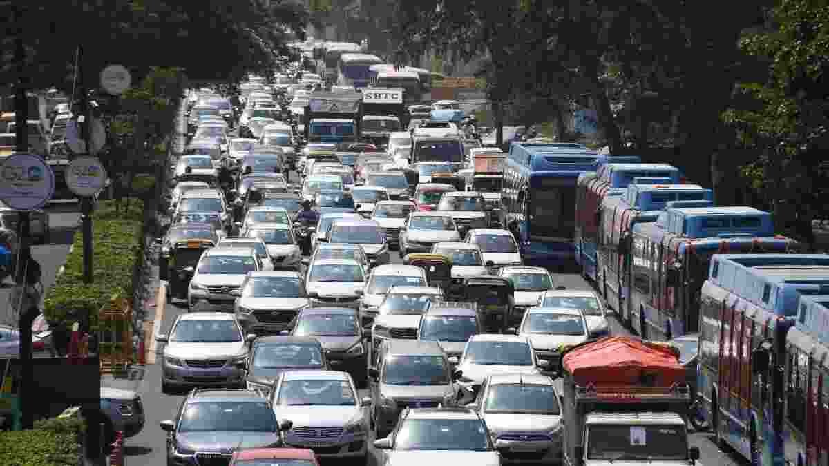 हिसार को जाम से मिलेगी राहत, 30 करोड़ रुपये से 6 लेन होगी प्रमुख सड़क Traffic Car Road Sadak Bridge